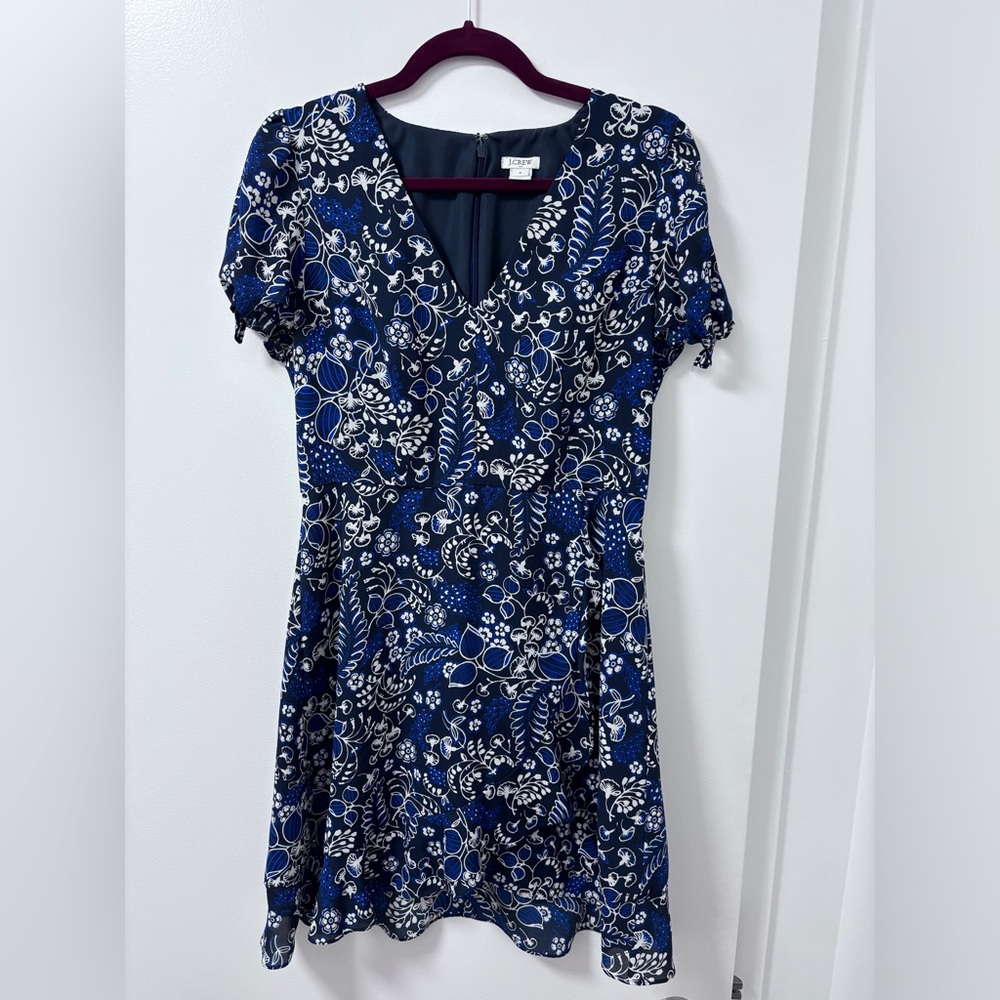 J crew faux wrap dress, blue white black floral, tie sleeves, size 6